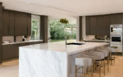 Toucanstone’s Big-Home Worktop Guide: Quartz, Granite and Marble for Family Kitchens